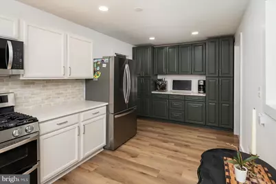 2 Sunset Circle, Pasadena, MD 21122 - Photo 9