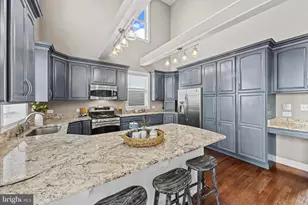 2260 Lake Dr, Pasadena, MD 21122 - Photo 9