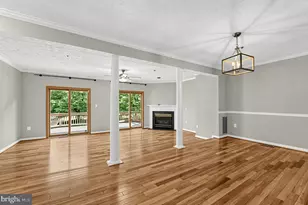 2504 Smoketree Ln, Crofton, MD 21114 - Photo 19