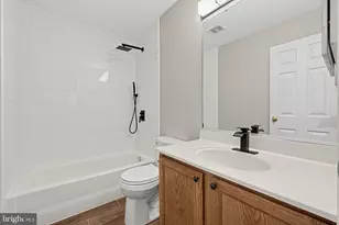 2402 Winding Ridge Rd, Odenton, MD 21113 - Photo 27