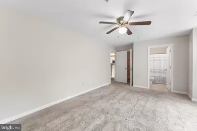 2026 Gov Thomas Bladen Way #204, Annapolis, MD 21401 - Photo 15