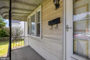 219 8th Ave, Brooklyn Park, MD 21225 - Photo 5