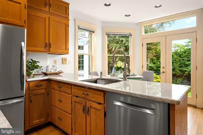 102 Duke Of Gloucester Street, Annapolis, MD 21401 - Photo 31