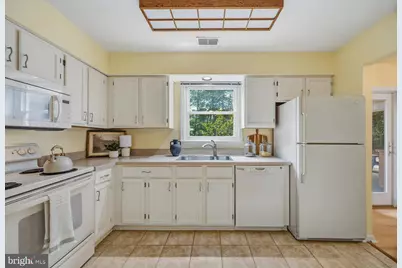 954 Shadewater Way, Annapolis, MD 21401 - Photo 13