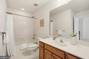 6812 Crofton Colony Ct, Crofton, MD 21114 - Photo 23