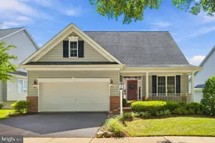 6812 Crofton Colony Ct, Crofton, MD 21114 - Photo 1