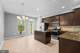 7204 Winding Hills Dr, Hanover, MD 21076 - Photo 9