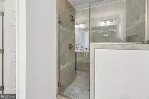 8132 Villaggio Dr, Millersville, MD 21108 - Photo 19
