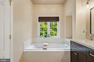 463 Penwood Dr, Edgewater, MD 21037 - Photo 25