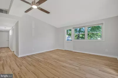 316 Gloucester Drive, Glen Burnie, MD 21061 - Photo 7