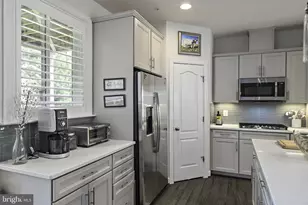 10 Enclave Ct, Annapolis, MD 21403 - Photo 13