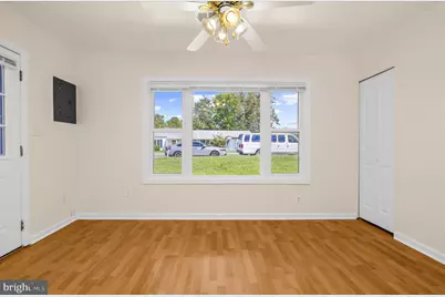 7704 Queens Park Road, Pasadena, MD 21122 - Photo 11