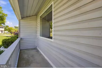 7704 Queens Park Road, Pasadena, MD 21122 - Photo 5