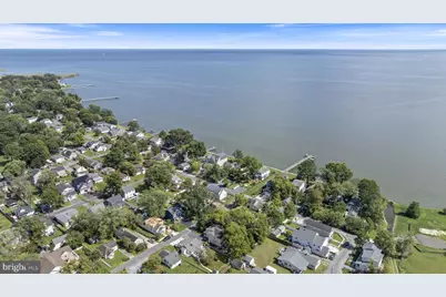 621 E Marshall Avenue, Deale, MD 20751 - Photo 1