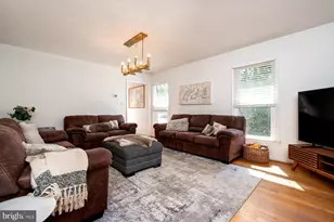 12 Willow Spring Dr, Edgewater, MD 21037 - Photo 15