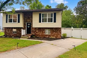 701 Kraft Ct, Glen Burnie, MD 21061 - Photo 1
