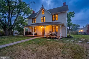 13 Hopkins St, Glen Burnie, MD 21061 - Photo 3