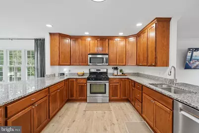 8245 Lethbridge Road, Millersville, MD 21108 - Photo 11