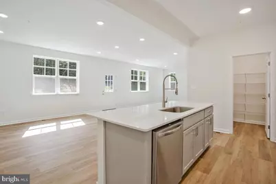 1237 Spruce Avenue, Shady Side, MD 20764 - Photo 9