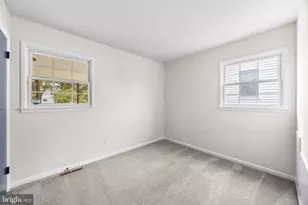 8483 Arbutus Rd, Pasadena, MD 21122 - Photo 17