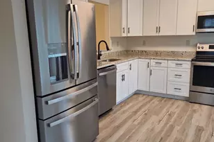 2550 Ambling Cir, Crofton, MD 21114 - Photo 3