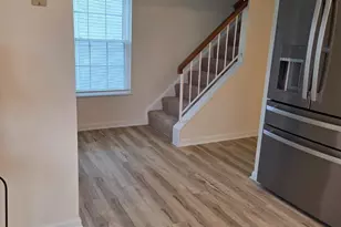 2550 Ambling Cir, Crofton, MD 21114 - Photo 9