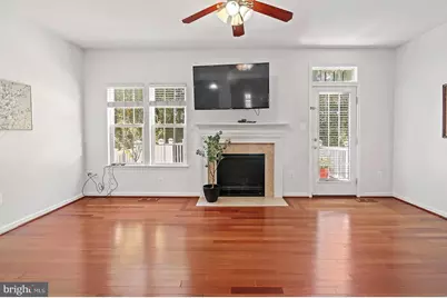 7224 Mockingbird Circle, Glen Burnie, MD 21060 - Photo 11
