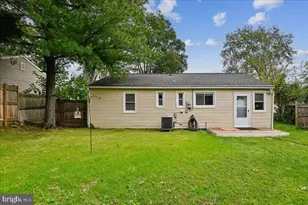 1403 Saunders Way, Glen Burnie, MD 21061 - Photo 29
