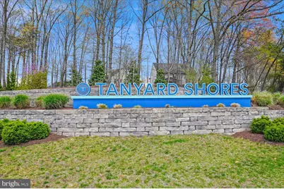 612 Lakemont Drive, Glen Burnie, MD 21060 - Photo 37
