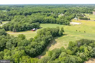 613 Pond Rd, Lothian, MD 20711 - Photo 5