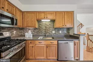 916 Deerberry Ct, Odenton, MD 21113 - Photo 31