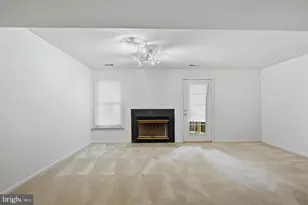 8609 Woodland Manor Dr, Laurel, MD 20724 - Photo 33
