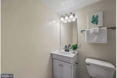 810 205th Street, Pasadena, MD 21122 - Photo 27