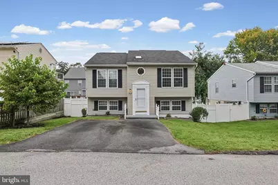 810 205th Street, Pasadena, MD 21122 - Photo 5