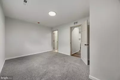 714 E Pasadena Road, Pasadena, MD 21122 - Photo 27