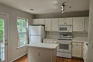 1684 Fallowfield Ct, Crofton, MD 21114 - Photo 9