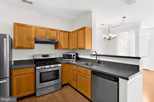 8738 Bright Meadow Ct, Odenton, MD 21113 - Photo 13