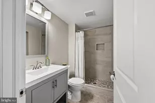 3718 Carroll Dr, Edgewater, MD 21037 - Photo 37