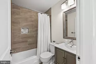 3718 Carroll Dr, Edgewater, MD 21037 - Photo 23