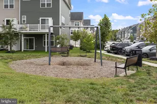 1333 Hawk Hollow Dr, Crofton, MD 21114 - Photo 37