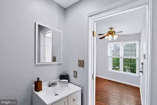 8635 Willow Leaf Ln, Odenton, MD 21113 - Photo 5
