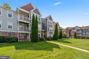 653 Deering Rd, Pasadena, MD 21122 - Photo 3