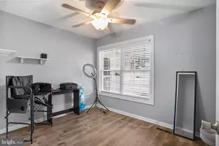 1049 Genine Dr, Glen Burnie, MD 21060 - Photo 27