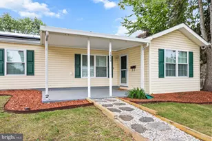 1049 Genine Dr, Glen Burnie, MD 21060 - Photo 3