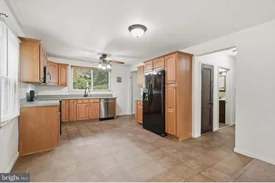 26 Luke Drive, Pasadena, MD 21122 - Photo 9