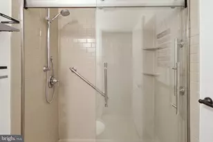 1900 Maltravers Rd, Glen Burnie, MD 21060 - Photo 29