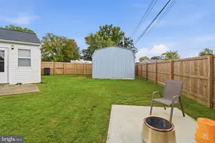 1900 Maltravers Rd, Glen Burnie, MD 21060 - Photo 39