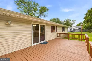 201 Cedar Ln, Edgewater, MD 21037 - Photo 27