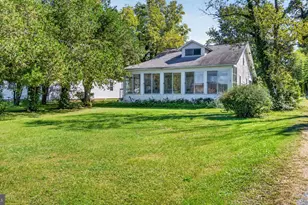 5011 Chalk Point Rd, West River, MD 20778 - Photo 9