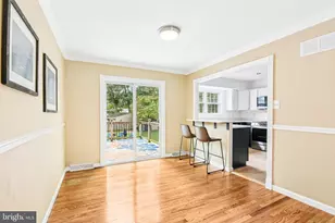 261 Magothy Bridge Rd, Pasadena, MD 21122 - Photo 13